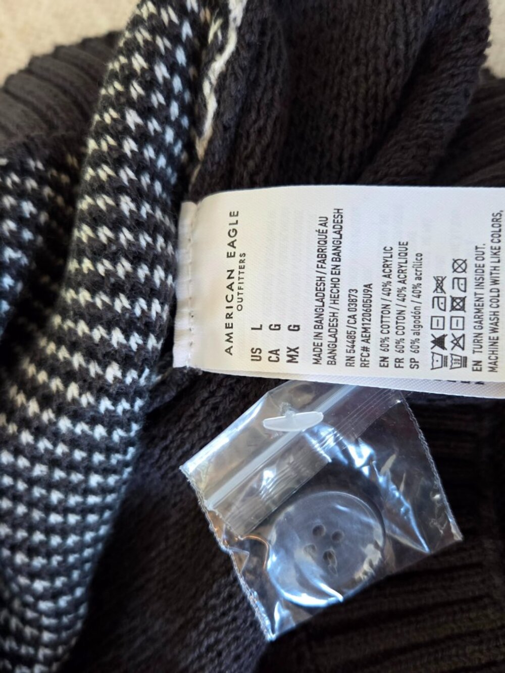 American Eagle Snoopy Peanuts Halloween Boo! Cardigan Sweater Large - Picture 7 of 7